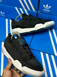 ADIDAS 2000 PRETO/BRANCO na internet