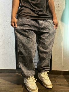 CALCA BAGGY ''PRETO STONED''
