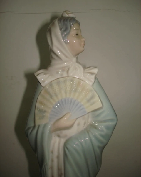 FIGURA DE PORCELANA COLECCION NAO MADE IN SPAIN. COD: 38308 - comprar online