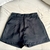 Imagem do Short Clochard Alfaiataria Botão Forrado