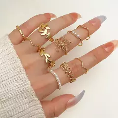 Conjunto de anillos de flores. - El cofre de Delfa