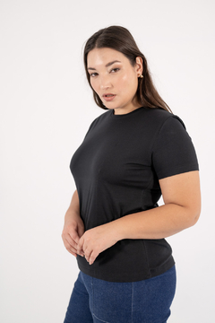 REMERA O - teemayorista