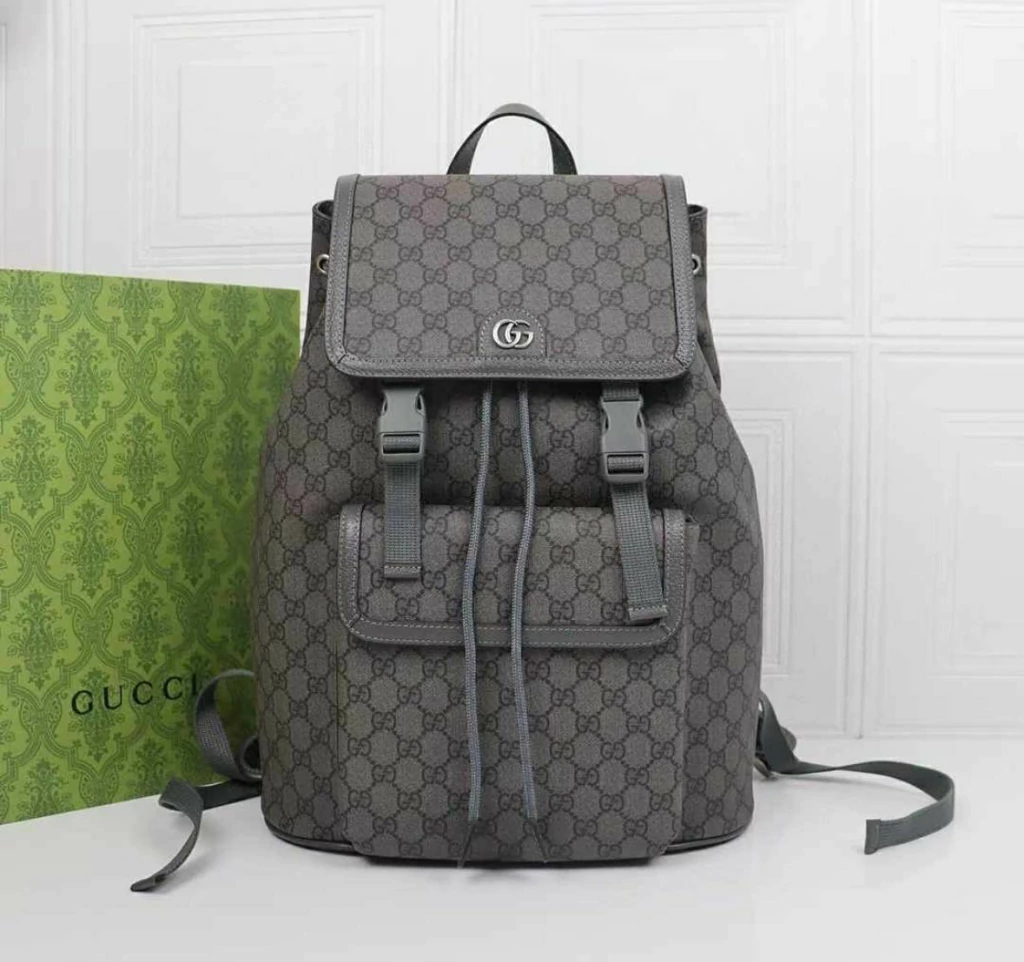 Mochila Gucci Cinza Linha Italiana