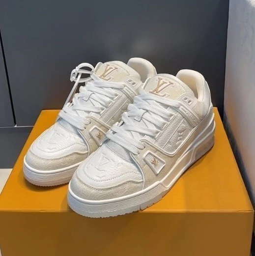 Tênis Louis Vuitton Branco Linha Italiana