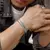 Onda Tribal – Pulseira Masculina em Prata Estilo Artesanal Retrô