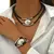 Dueto Clássico – Conjunto Vintage de Colar e Pulseira com Estilo Atemporal na internet