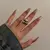 Espiral de Estilo – Pulseira Anel Unissex com Design Torcido em Metal Largo - loja online