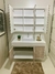 Conjunto Cava MDF Carvalho/Branco com Bancada Porcelanato Branco e Cuba de Apoio Branca 1,20 x 0,48 -  Zima Oficial Móveis e Porcelanataria