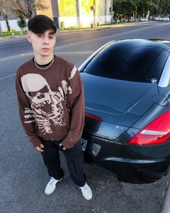 sweater/suéter skeleton en internet