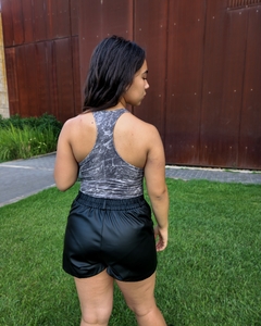 Short De Cuerina - comprar online