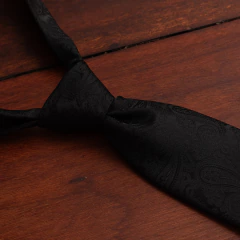 Gravata Masculina Com Nó Pronto Preta Paisley - comprar online