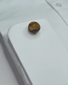 Abotoadura de Metal Amadeirado Para Camisa Social na internet