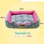 Caminha super confortável para cachorros ou gatos, tamanho G, com estampa divertida em azul e rosa, medindo 60cm x 50cm x 5cm.