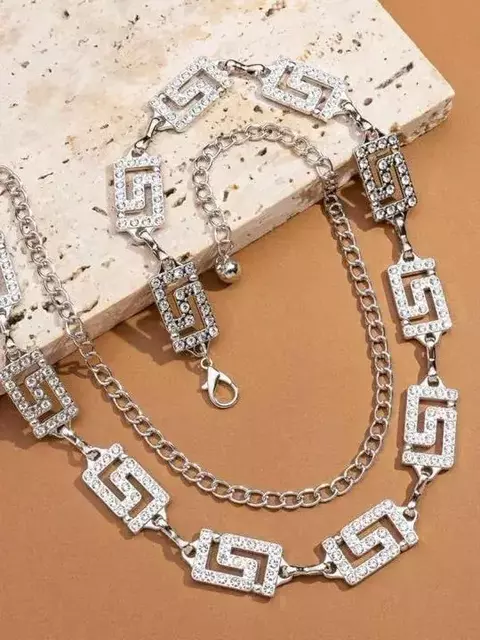 Cinto Feminino Corrente com Strass