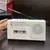 Rádio Retrô Portátil – Cassete, Bluetooth, AM/FM/SW, MP3 e Gravação na internet