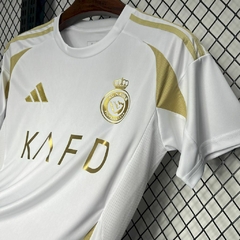 CAMISA III AL-NASSR 2024/25 na internet