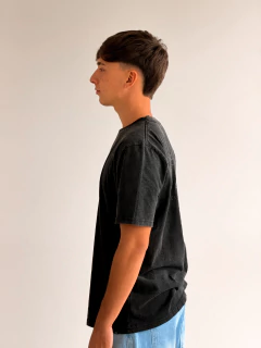 REMERA LEGEND - BOMË