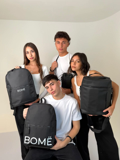 Imagen del carrusel BOMË