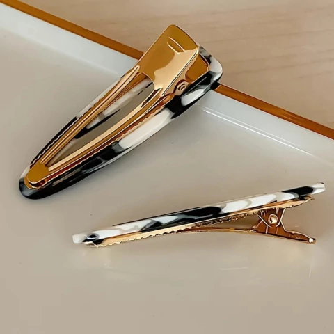 Bico de Pato em Acetato – Val Acessórios TESTE