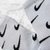 Nike multipipas, 3/4 adultos en internet