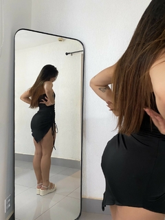 Vestido Curto Colado Tubinho Tomara Que Caia Fenda E Franzir - DeBrasiliaStore