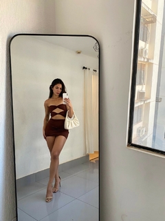 Vestido Colado Curto Tomara que Caia Tubinho na internet