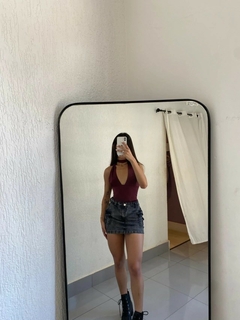 Blusa Cropped Decotado Amarração Moda Feminina na internet