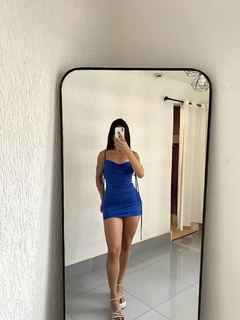 Vestido Colado Curto Tubinho com Empina Bumbum na internet