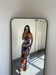 Vestido Feminino Longo com Fenda na internet