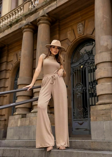 Conjunto omfort Gola Alta Bege - comprar online