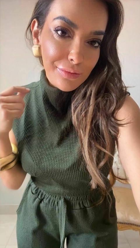 Conjunto Comfort Blusa com Pantalona Ana Verde Musgo - comprar online