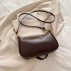 Bolsa crossbody estilo vintage, elegante e sofisticada na internet