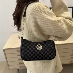 Bolsa crossbody estilo vintage, elegante e sofisticada