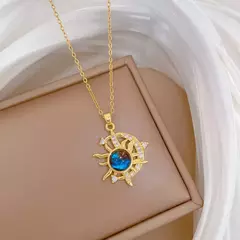 Colar ponto de luz (Galaxias), Elegante e sofisticado na internet