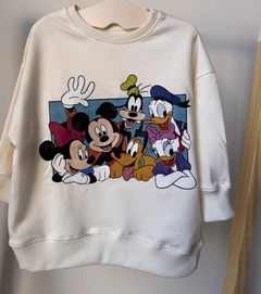 Buzo Over Mickey & Friends - Somos Leni