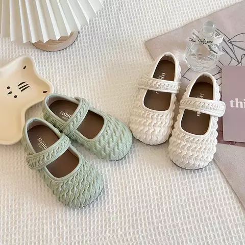 Sapatilha Infantil Plissada Velcro