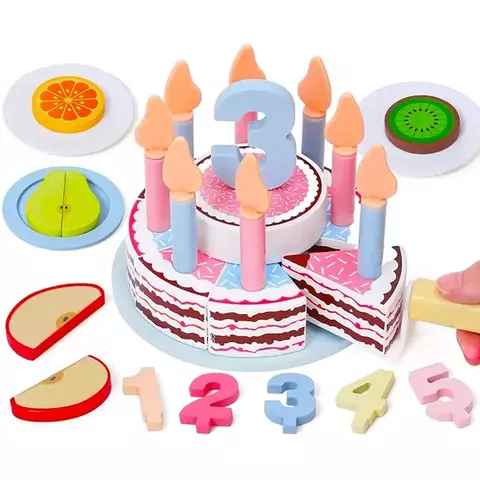 Montessori: Bolo de Aniversário de Madeira
