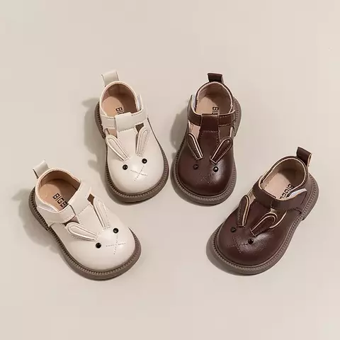 Sapatilha Infantil Coelho