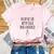 Camiseta “Uma Xícara de Tae com Suga e um Kookie” – Estilo Kpop BTS Casual para Fãs de Doramas e Idols na internet
