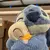 Pelúcia Stitch com patinho na internet