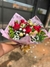 Buquê 4 rosas Colombianas com ferrero rocher - comprar online