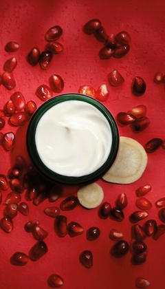 Crema de día reafirmante Granada y Péptidos de Maca - tienda online