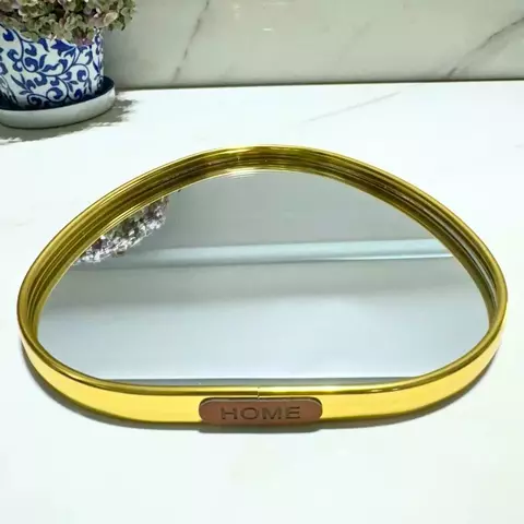 Bandeja Espelhada de Metal Dourado com Escrita "Home" - 20cm
