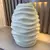 Vaso Coral Branco Off White em Cerâmica - 28x18cm