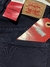 Levis- azul marino en internet