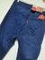 Levis azul