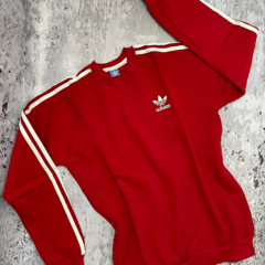 Buzo Adidas Retro: Lleva Estilo y Comodidad - comprar online