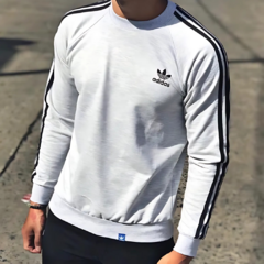 Buzo Adidas Retro: Lleva Estilo y Comodidad