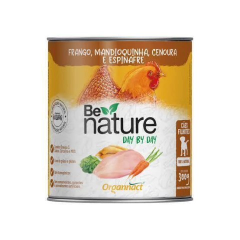 Alimento Natural Organnact Be Nature Day By Day para Cães Filhotes Sabor Frango, Mandioquinha, Cenoura e Espinafre 300 g
