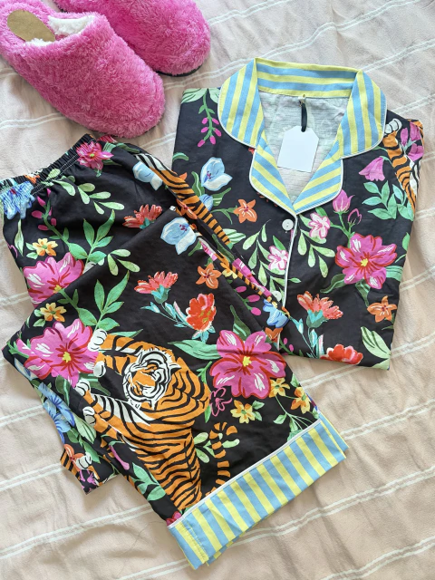 Pijama largo estampado floral - comprar online